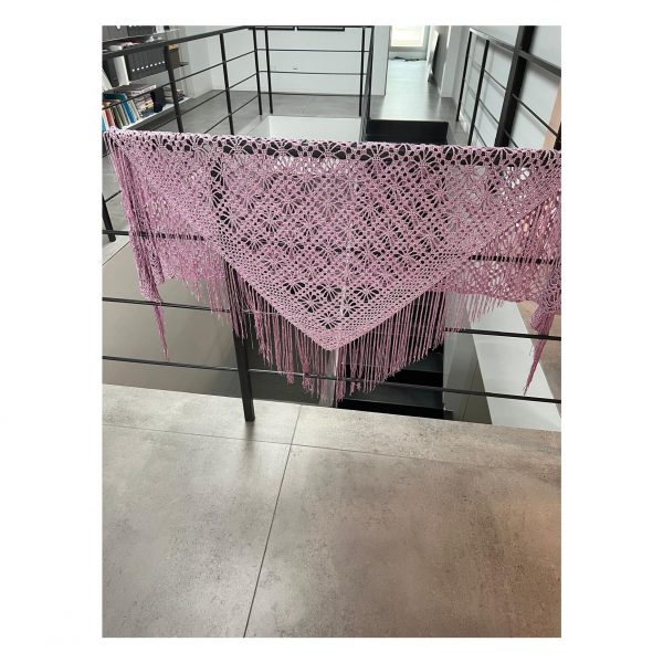 Chal rosa Mantón Sophie
